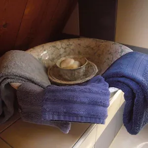 La Grange De Coatelan Guest house